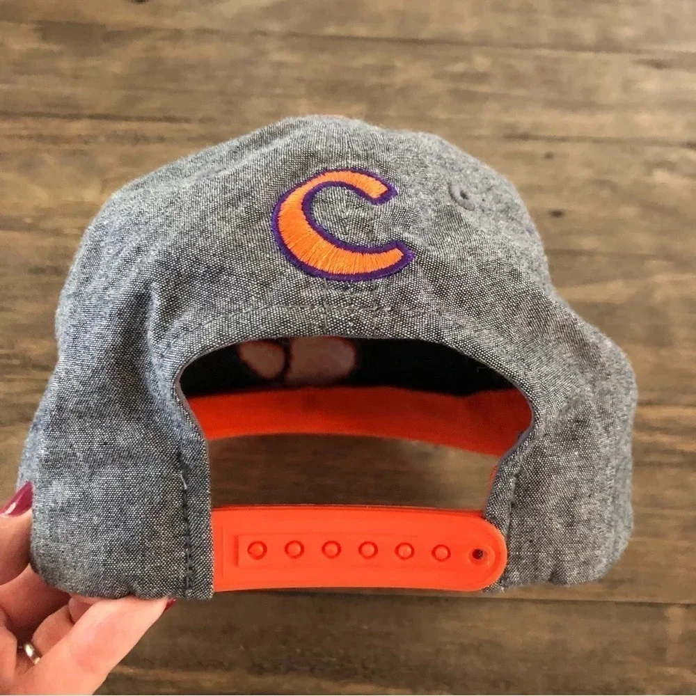 Clemson University Tigers Gray Flat‎ Brim Baseball Hat Cap Embroidered Snap Back